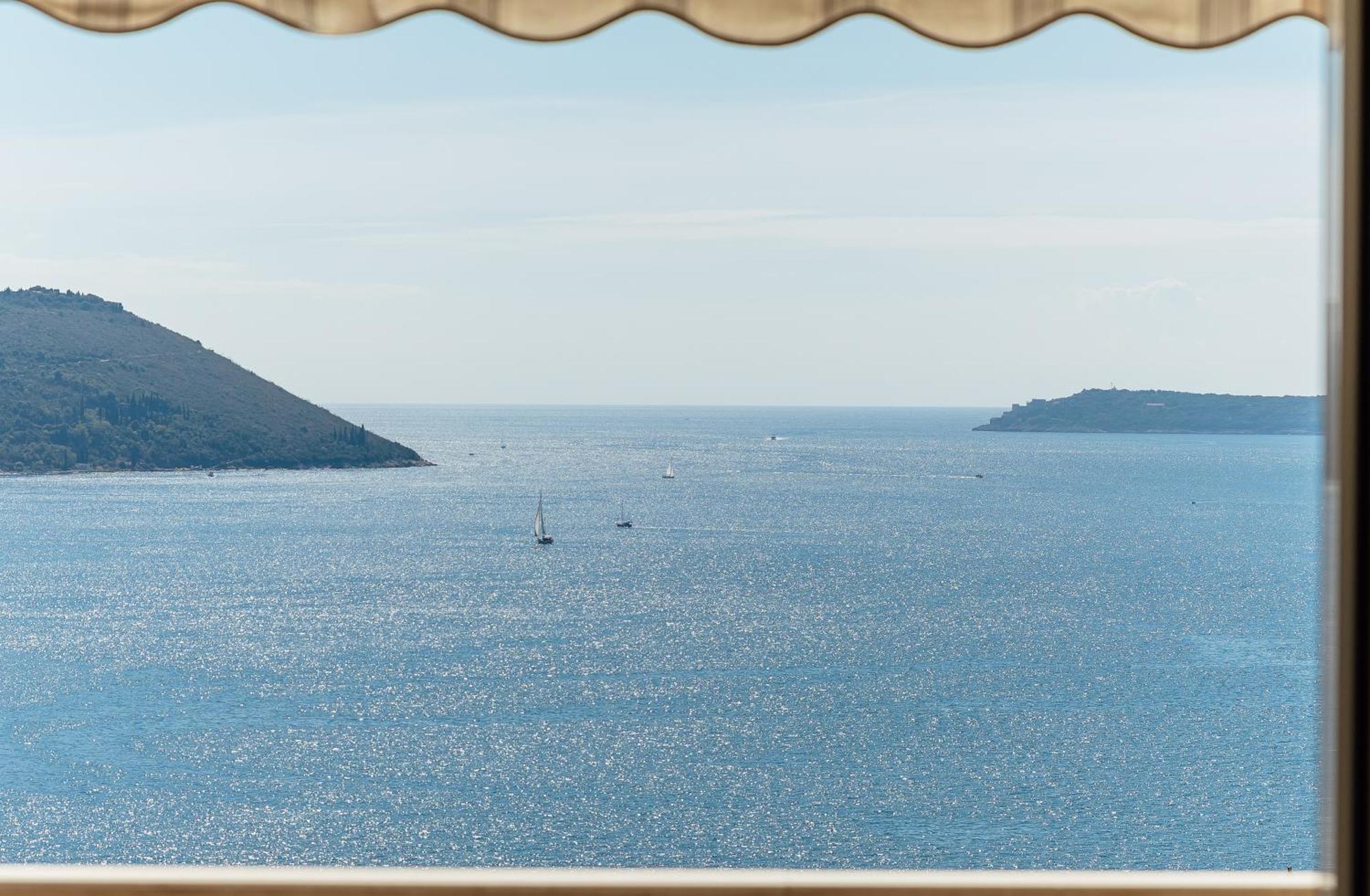 What A View! *