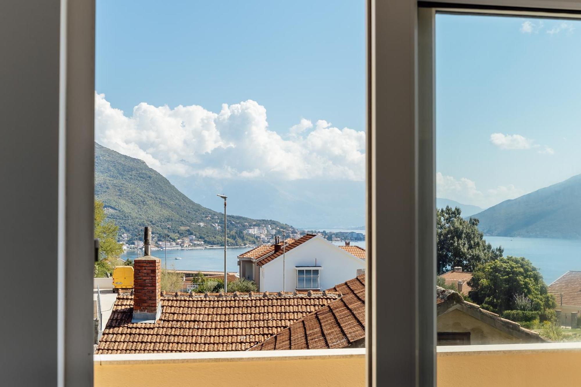 What A View!